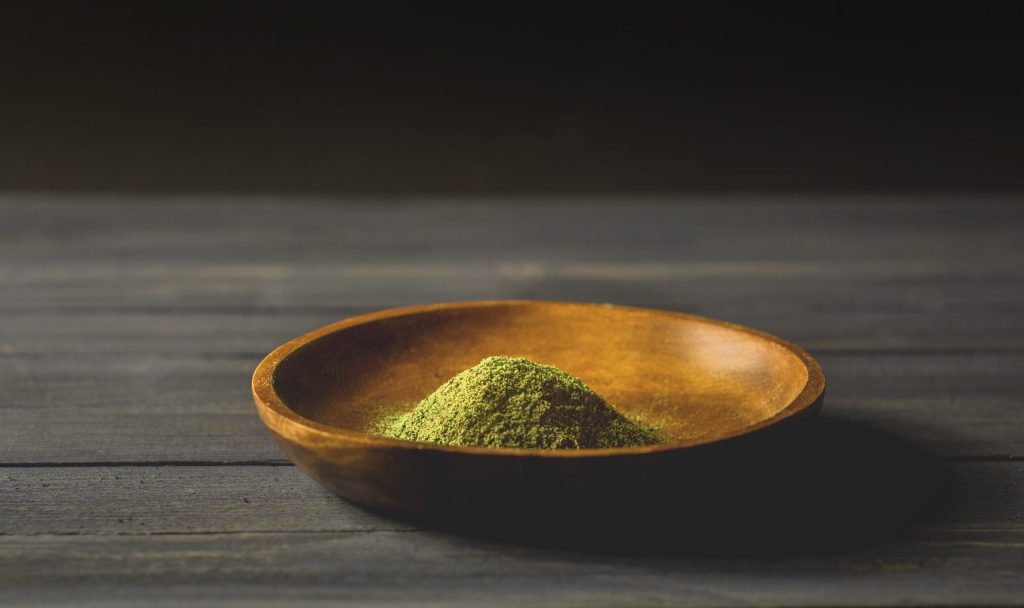 Brewing Vitality: The Holistic Health Benefits of Kratom Tea